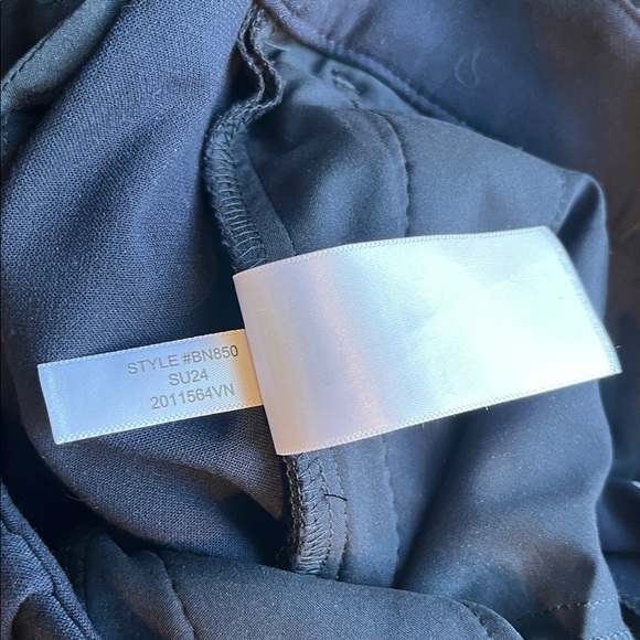 NWOT J. Crew | Sydney Wide Leg Crop Pants in Four Season Stretch | Navy | 8 - Picture 13 of 14